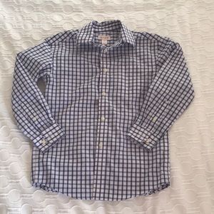 Boys long-sleeve button down Cat & Jack size S 6/7